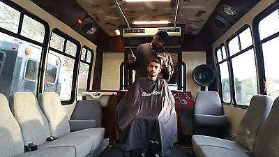 Ford : Other E-350 Fully Equipped Mobile Barber/Beauty Salon - 1998 Shuttle Bus