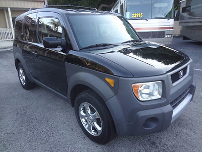 Honda : Element 4WD LX Automatic 2004 element 4 x 4 suv moon roof 16 inch chrome wheels very clean waranty