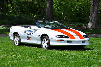 Chevrolet : Camaro Brickyard 400 Parade Car Chevrolet Camaro Z28 Convertible 30th Anniversary Brickyard 400 Parade Car 1997
