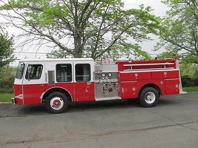 Other Makes 1988 federal motors fire truck w pumper make offer great beer refreshment truck