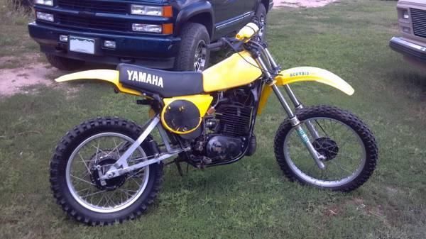 1977 Yamaha YZ400
