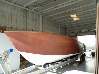 36' Genuine Mahogany Speed Boat Hull