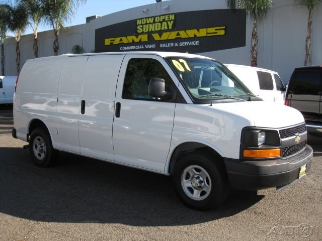 2007 Chevrolet Express 1500  Cargo Van