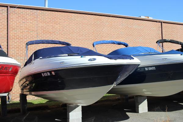 2006 Sea Ray 200 Sundeck