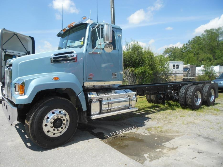 2015 Western Star 4700  Cab Chassis