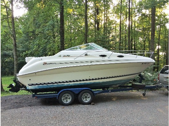 1997 Sea Ray 240 Sundancer