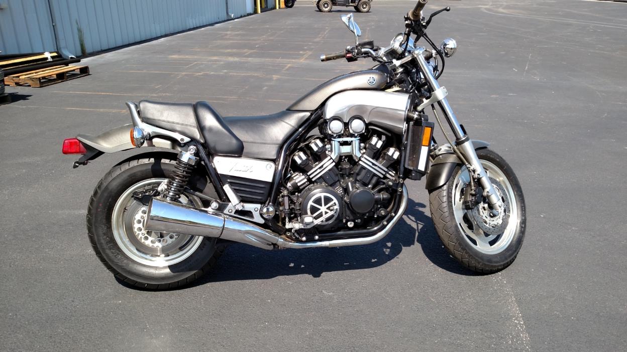 2015 Yamaha SR400