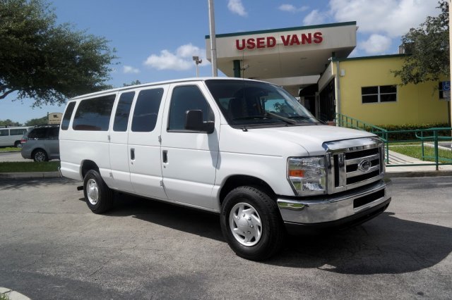 2013 Ford Econoline Wagon  Passenger Van