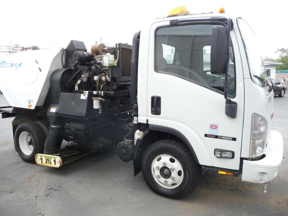 2009 Gmc W4500  Sweeper