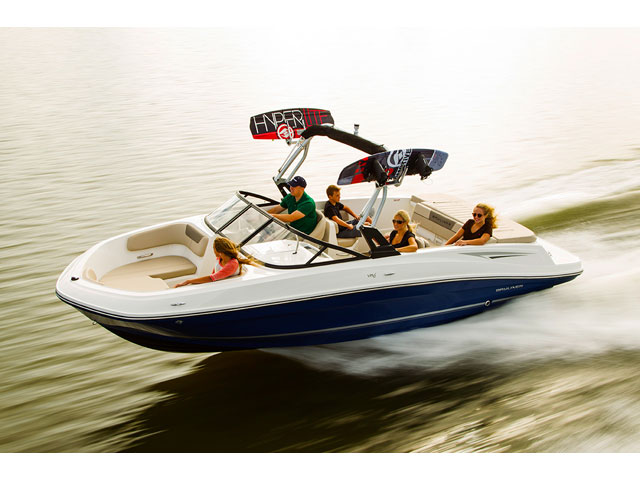 2016 Bayliner VR6