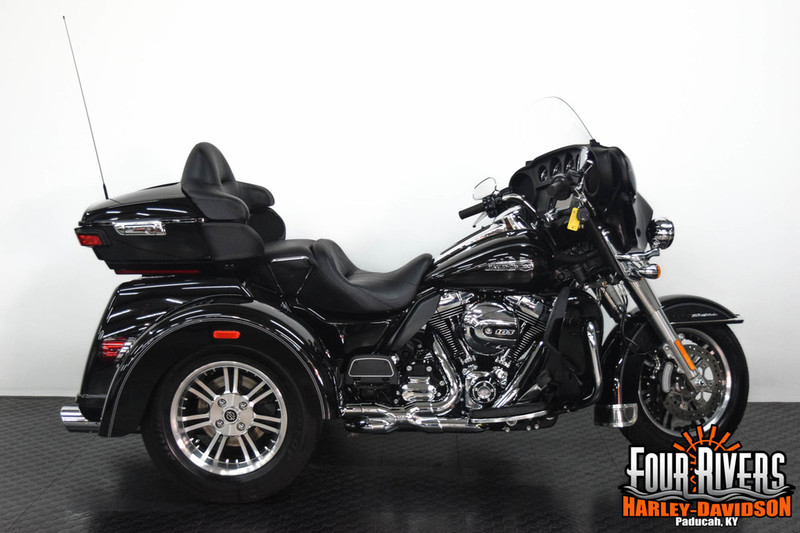 2012 Harley-Davidson FLTRXSE - CVO Road Glide Custom