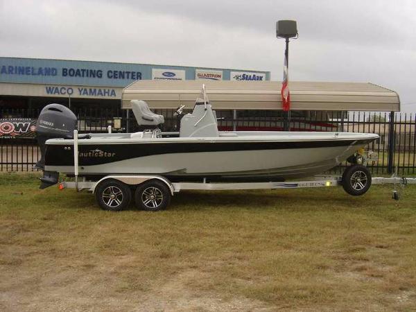 2015 NauticStar 224 XTS