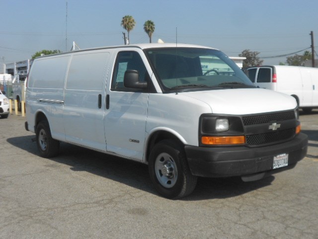 2006 Chevrolet Express 3500  Cargo Van