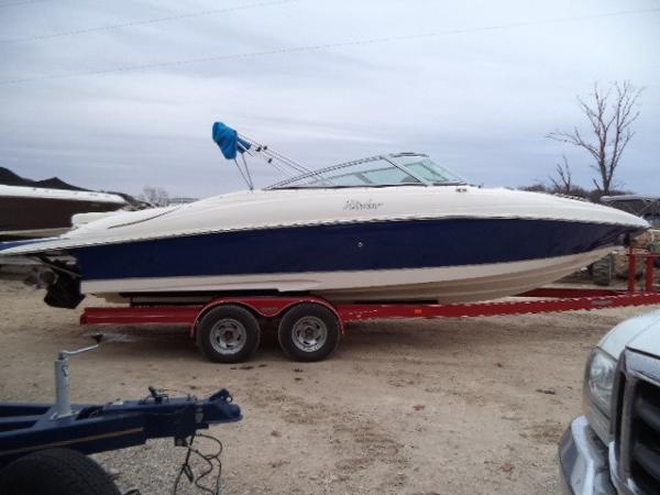 2004 Rinker 262 Captiva Bowrider