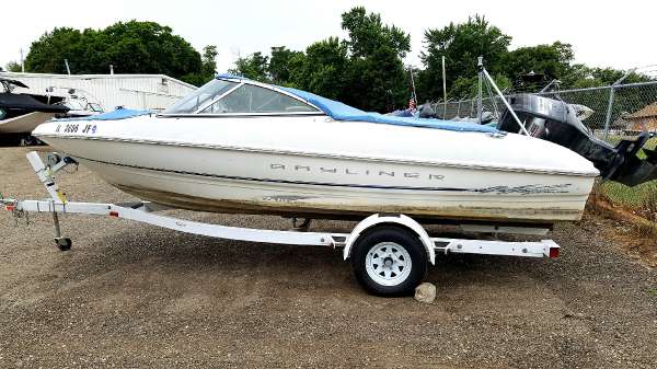 1998 Bayliner 1800 Capri