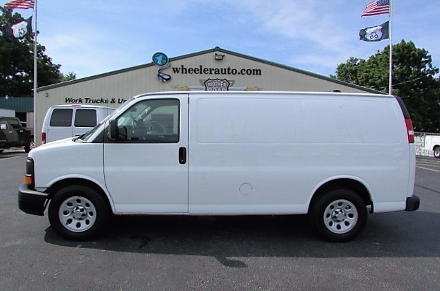 2013 Chevrolet Express G1500  Cargo Van