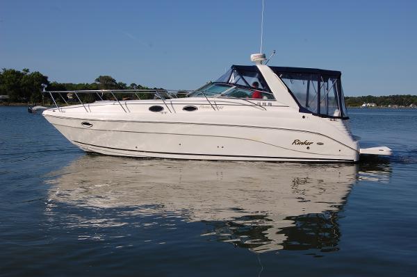 2005 Rinker 342 Express Cruiser