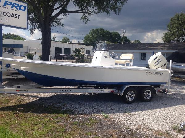 2016 Sea Pro 228 Inshore Bay