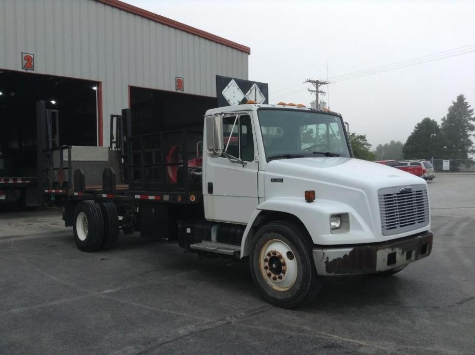 2001 Freightliner Fl60  Cab Chassis