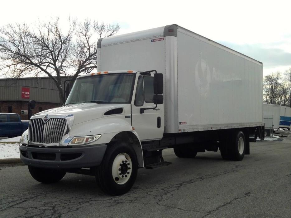 2011 International Durastar 4300  Box Truck - Straight Truck