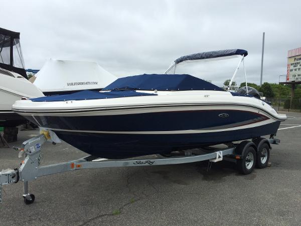 2016 Sea Ray 21 SPX Outboard