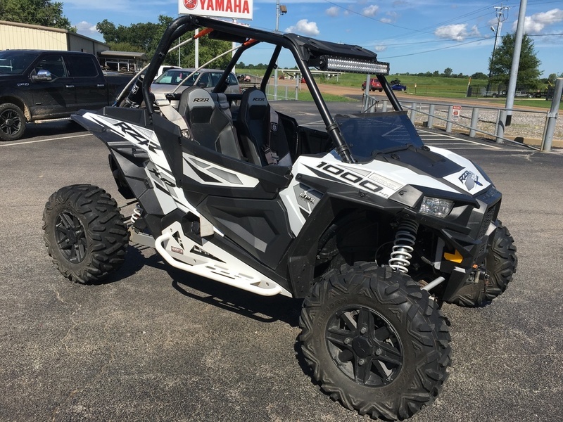 2015 Polaris RZR XP 1000 EPS White Lightning (Monochr