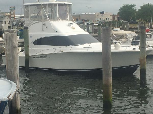 1998 Luhrs 38 Convertible