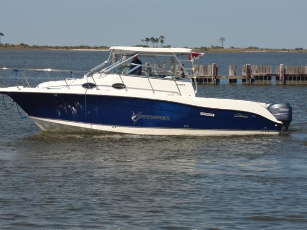 2004 Seaswirl Striper 2901 Walkaround O/B