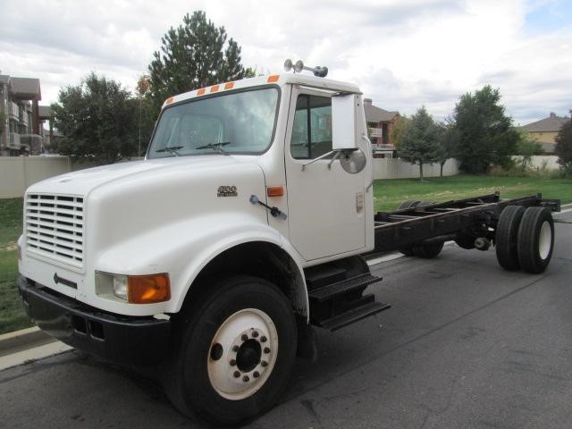 2000 International 4700  Cab Chassis