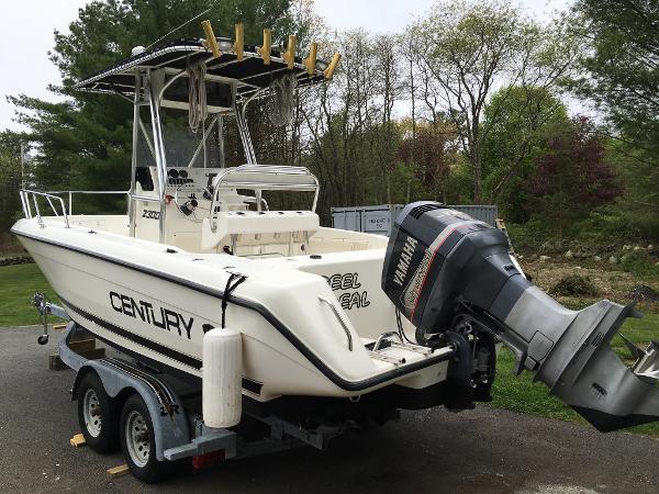 1998 Century 2300 Center Console