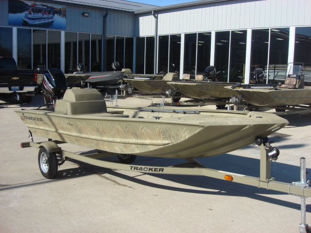 2016 TRACKER BOATS GRIZZLY 1648 MVX SC