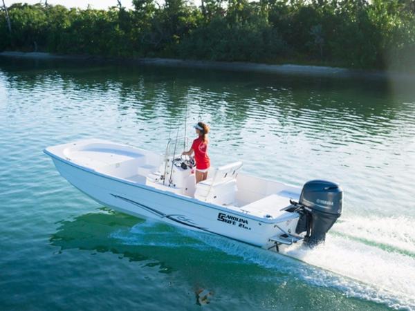 2016 Carolina Skiff DLX Series 21