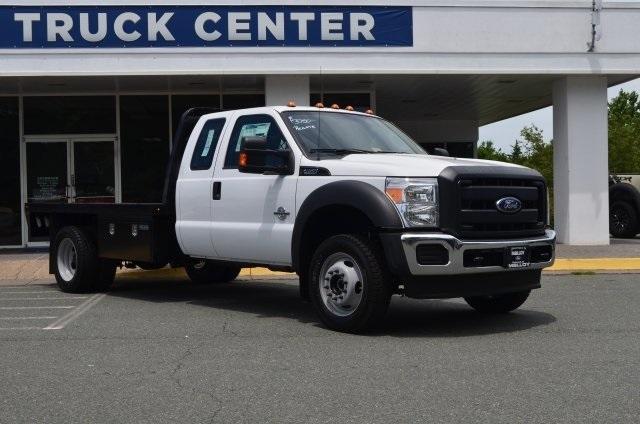 2016 Ford F-450sd  Flatbed Truck