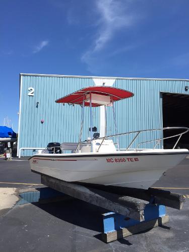 2003 Boston Whaler 160 Dauntless