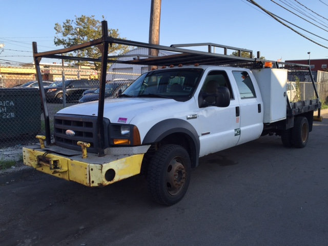 2005 Ford F-550 Crewcab Flatbed Toolbox Front Moun  Utility Truck - Service Truck