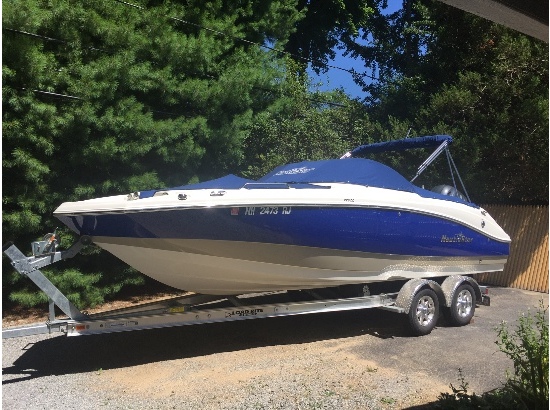 2016 Nautic Star 223 DC