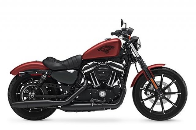 2017 Harley-Davidson Sportster Iron 883 XL883N