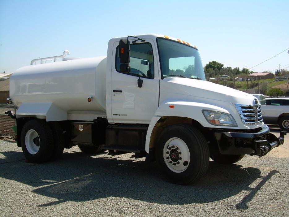 2009 Hino 268  Water Truck