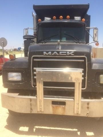 1997 Mack Rd688s  Dump Truck