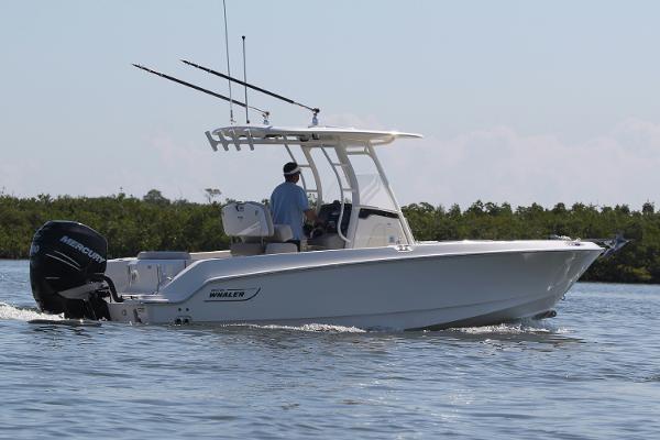 2017 Boston Whaler 230 Outrage