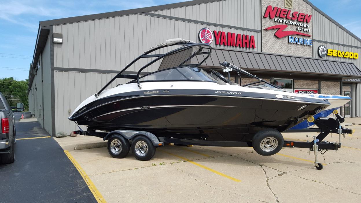 2014 Yamaha 242 Limited S