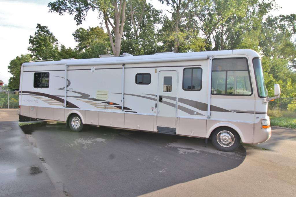 1999 Newmar Mountain Aire 3758