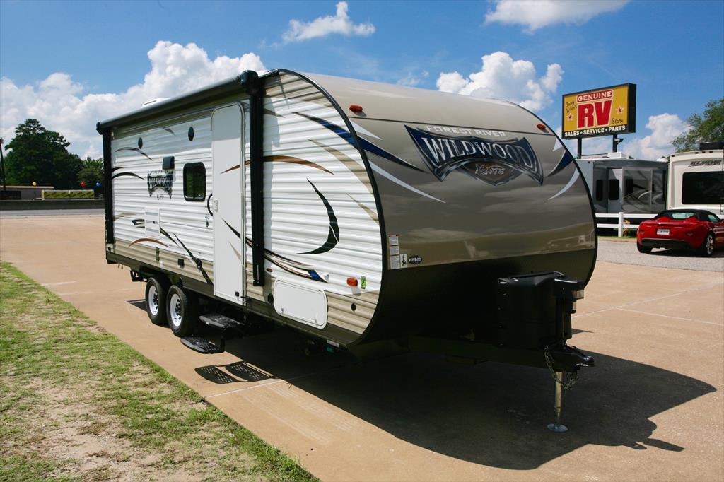 2017 Forest River Wildwood X-Lite 230BH