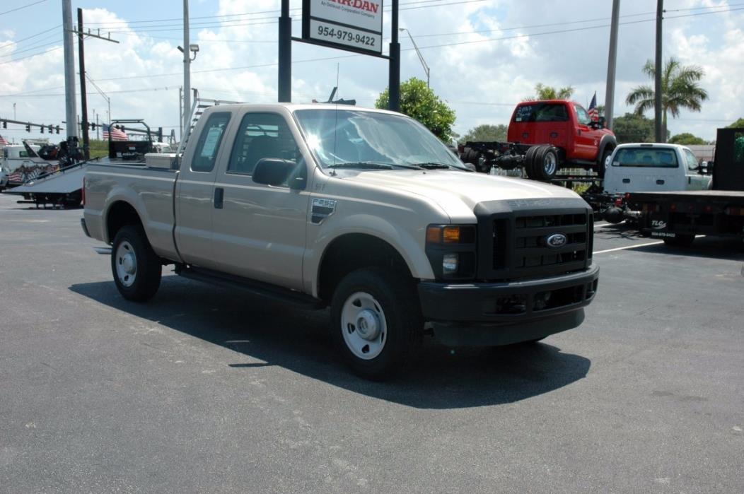 2008 Ford F250  Landscape Truck