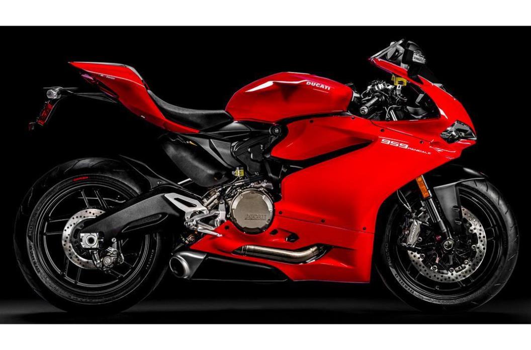 2016 Ducati SUPERBIKE 1299 PANIGALE S