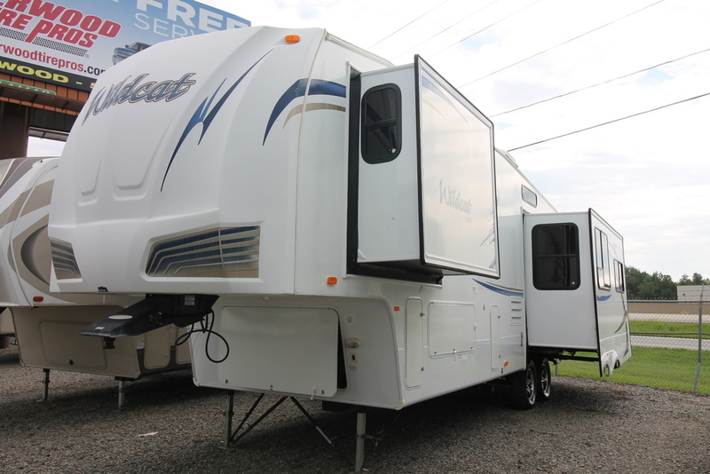 2010 Forest River Wildcat 31TS