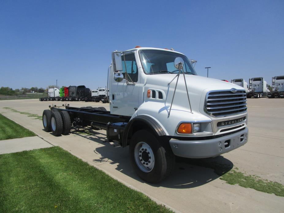 2004 Sterling Lt9500  Cab Chassis