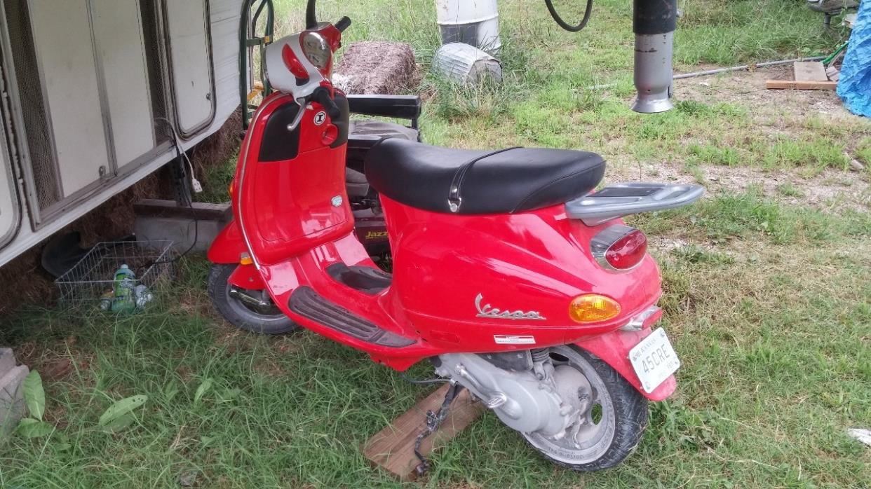 2016 Vespa Primavera 50 Settantesimo