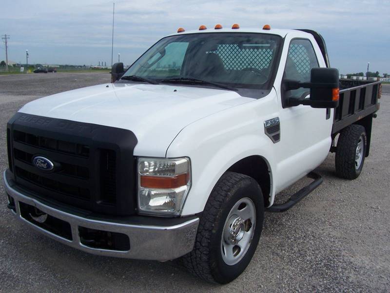 2008 Ford F-350 Super Duty  Contractor Truck