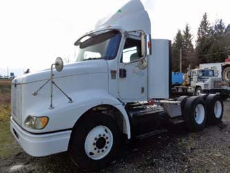 2002 International 9100  Conventional - Day Cab